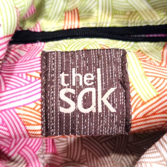 The Sak Iris Black Premium Artisanal Leather Crossbody Bag Purse - Picture 7 of 13